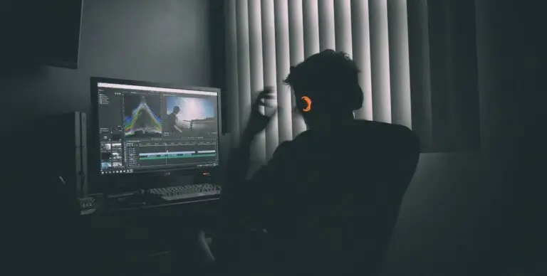 Video creator working on computer for Bilibili earning and monetization in 2026