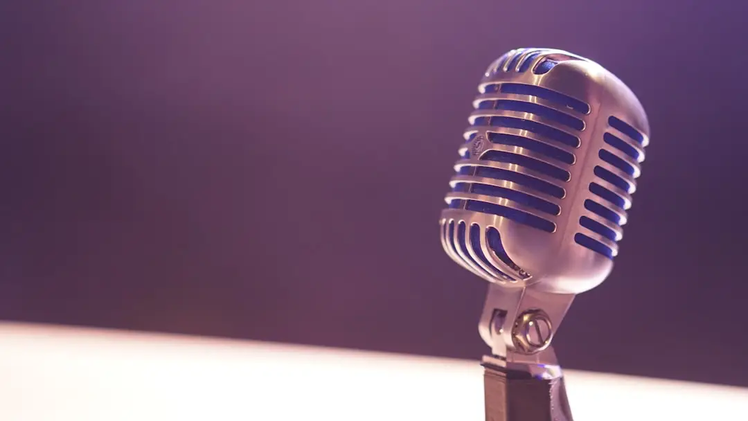 Studio microphone representing AI voice transcription with Gemini 3.5 Transcribe